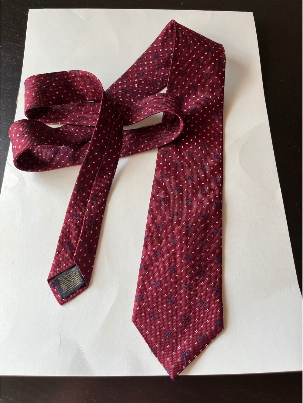 Brooks Brothers tie burgundy design Italian silk [COPY]